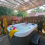 Logeerderij Het Landleven Met Jacuzzi En Sauna Achterhoek *