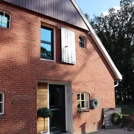 Logeerderij Het Landleven Met Jacuzzi En Finse Sauna Achterhoek Feriehus *