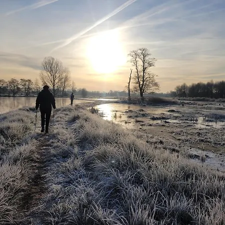 Logeerderij Het Landleven Met Jacuzzi En Finse Sauna Achterhoek بيت للعطل *