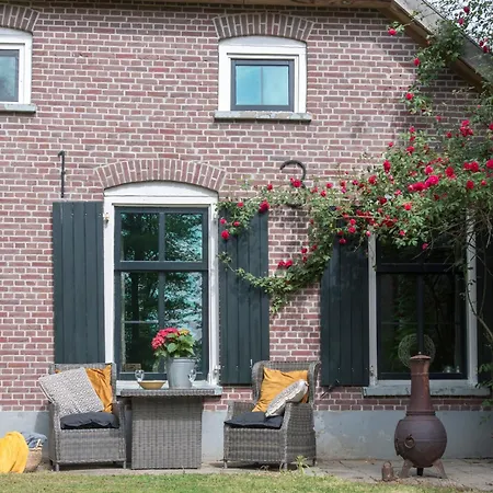 Vakantiehuis Logeerderij Het Landleven Met Jacuzzi En Sauna Achterhoek