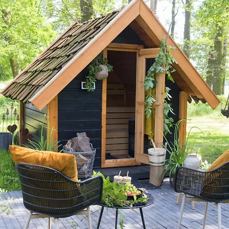 بيت للعطل Logeerderij Het Landleven Met Jacuzzi En Finse Sauna Achterhoek Vragender